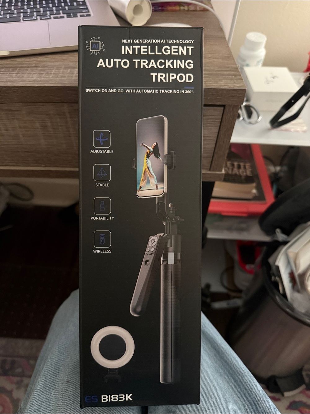 Intelligent Auto Tracking Tripod with Ring Lights - Black